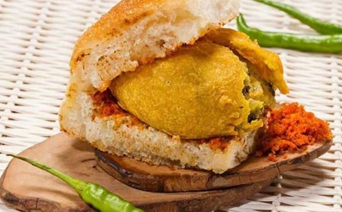 Mumbai Street Food Vada pav 